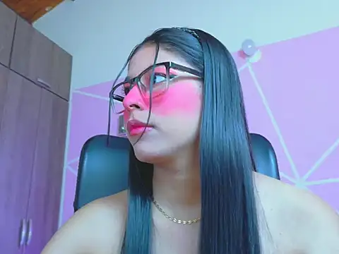  ALLYSON18  online show from 9, 5, 2026