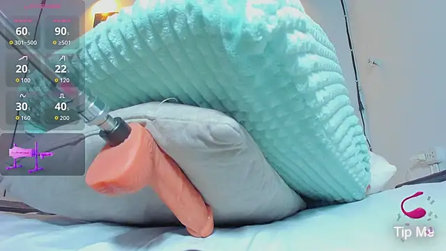 Snapshot of reinahot-699 chatting on 11, 11, 2025 reinahot-699 online show from 11, 11, 2025