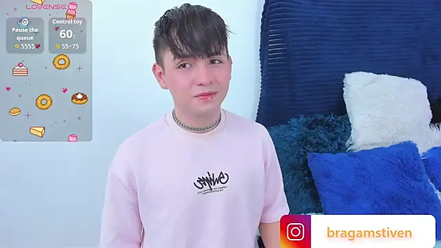 Snapshot of Bragam_Stiven chatting on 29, 9, 2025 Bragam Stiven online show from 29, 9, 2025