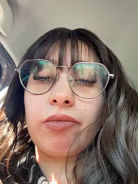 Snapshot of queenlo_xxx chatting on 23, 4, 2026 queenlo xxx online show from 23, 4, 2026