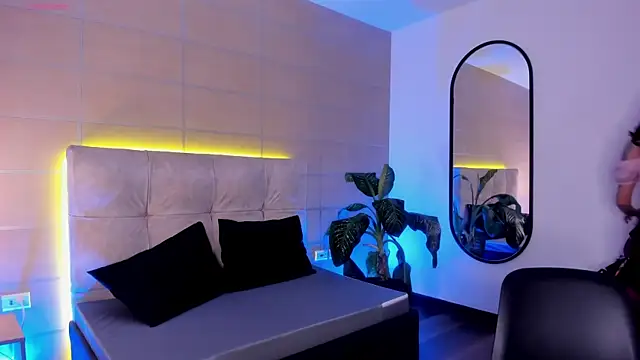 Snapshot of Karito-28 chatting on 16, 12, 2025 Karito-28 online show from 16, 12, 2025