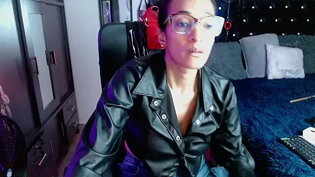 SamaraMartinez online show from 17, 11, 2025