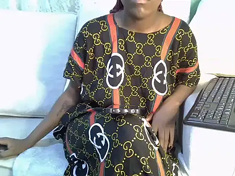 Snapshot of Caryyyl chatting on 1, 3, 2026 Caryyyl online show from 1, 3, 2026