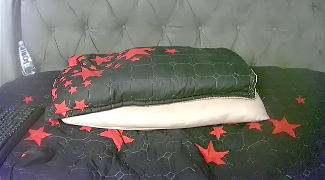 NickyBabes online show from 2, 2, 2025