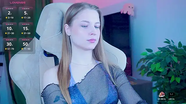 CuteMousee online show from 10, 11, 2025