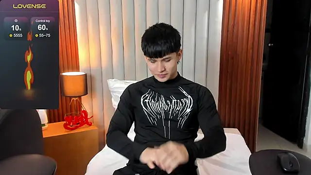 Snapshot of Ryo_kush chatting on 2, 4, 2026 Ryo kush online show from 2, 4, 2026