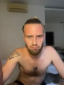 Snapshot of Danjamez1892 chatting on 14, 1, 2025 Danjamez1892 online show from 14, 1, 2025