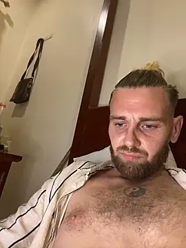 Snapshot of Danjamez1892 chatting on 8, 2, 2025 Danjamez1892 online show from 8, 2, 2025