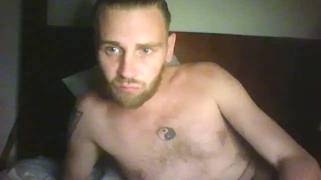 Snapshot of Danjamez1892 chatting on 13, 2, 2025 Danjamez1892 online show from 13, 2, 2025