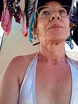 Snapshot of JessyCospXXX chatting on 15, 2, 2026 JessyCospXXX online show from 15, 2, 2026