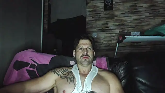 Snapshot of XxBigboybandxX chatting on 15, 1, 2026 XxBigboybandxX online show from 15, 1, 2026