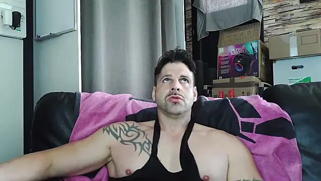 Snapshot of XxBigboybandxX chatting on 18, 3, 2026 XxBigboybandxX online show from 18, 3, 2026