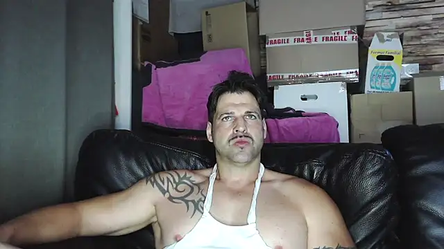 XxBigboybandxX online show from 4, 5, 2026