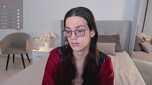 Alfreda Mills online show from 25, 9, 2025