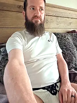 Snapshot of Icebearsticlese chatting on 28, 2, 2026 Icebearsticlese online show from 28, 2, 2026