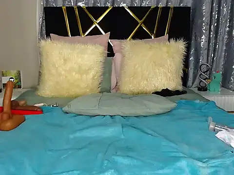 MissBigNipples online show from 12, 5, 2026