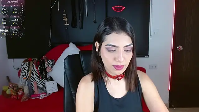 Carolaine69  online show from 7, 1, 2025