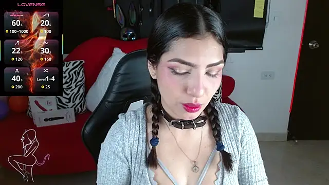 Carolaine69  online show from 25, 5, 2026