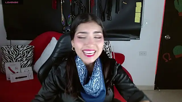 Carolaine69  online show from 30, 5, 2026