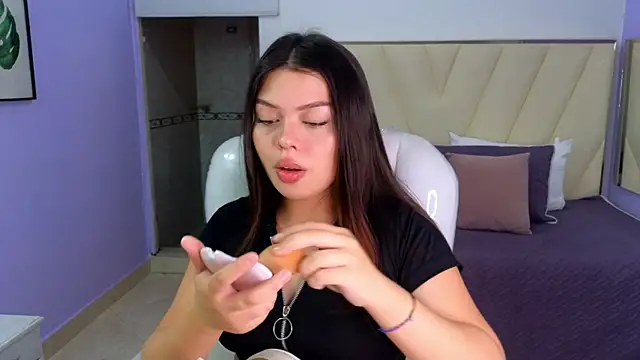 Snapshot of Sexy_paradise18_ chatting on 25, 2, 2025 Sexy paradise18  online show from 25, 2, 2025