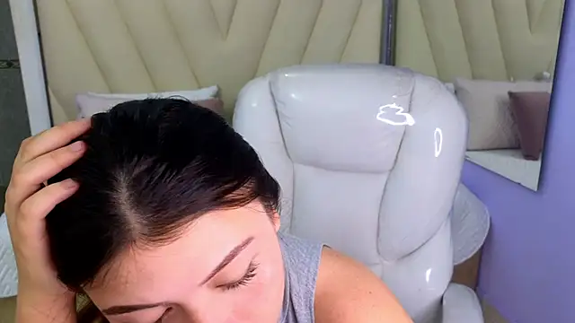 Snapshot of Sexy_paradise18_ chatting on 12, 3, 2025 Sexy paradise18  online show from 12, 3, 2025