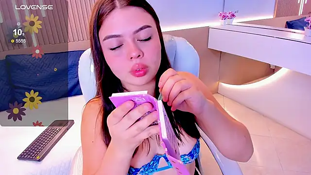 Snapshot of Sexy_paradise18_ chatting on 6, 5, 2026 Sexy paradise18 online show from 6, 5, 2026
