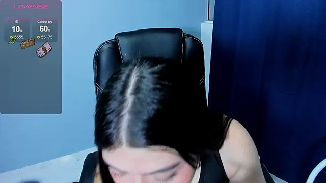 Snapshot of Sexy_paradise18_ chatting on 19, 5, 2026 Sexy paradise18 online show from 19, 5, 2026
