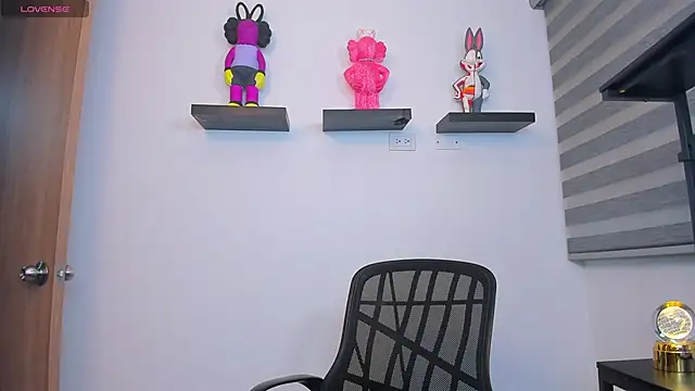 Gangster Girl online show from 21, 3, 2026