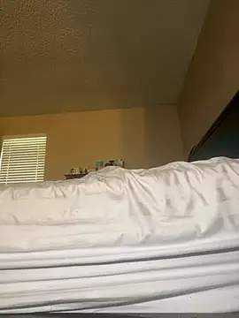 SexxyreddMale online show from 24, 6, 2026