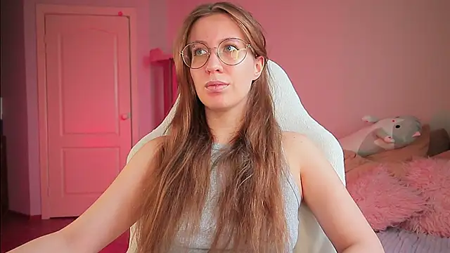 Snapshot of ms_allison_w chatting on 10, 4, 2026 ms allison w online show from 10, 4, 2026