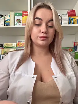 Maya Willis online show from 1, 11, 2025