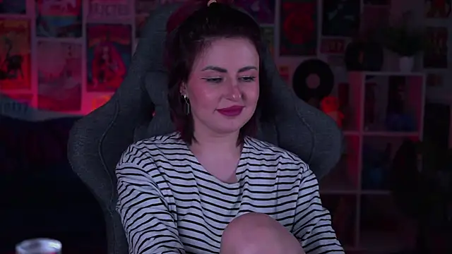 Lana  May online show from 14, 12, 2024