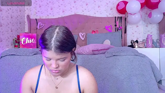 Snapshot of AvrillThomas chatting on 26, 2, 2025 AvrillThomas online show from 26, 2, 2025