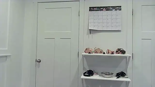 Snapshot of CherryWilde chatting on 7, 1, 2026 CherryWilde online show from 7, 1, 2026