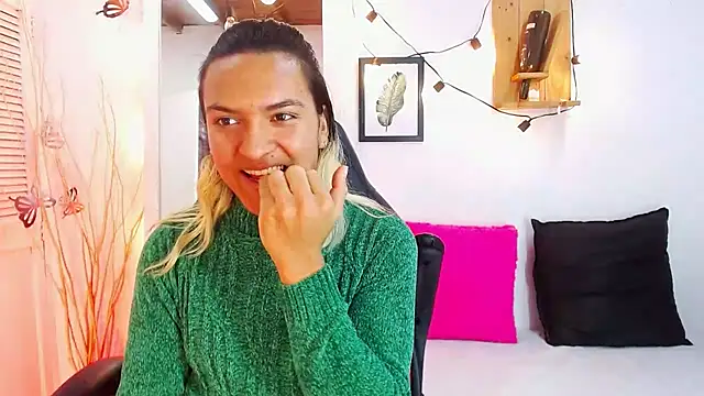 aslyhernandez 7 online show from 29, 1, 2025