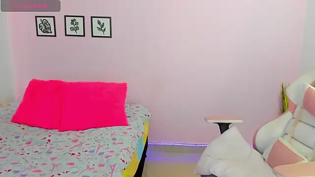 Snapshot of sophie_pazz chatting on 19, 2, 2026 sophie pazz online show from 19, 2, 2026