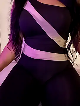 Almas Queen online show from 8, 10, 2025