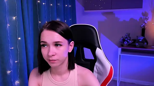 Snapshot of LilithStrangfor chatting on 23, 12, 2024 LilithStrangfor online show from 23, 12, 2024
