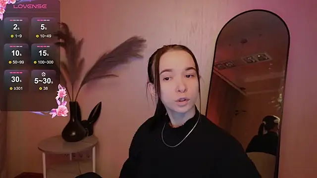 Snapshot of LilithStrangfor chatting on 19, 3, 2025 LilithStrangfor online show from 19, 3, 2025