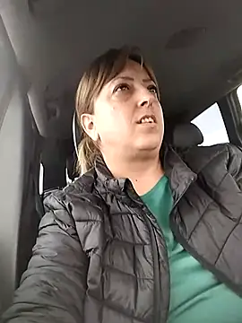 Snapshot of larylary6969 chatting on 3, 10, 2025 larylary6969 online show from 3, 10, 2025