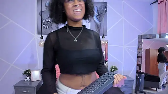 Snapshot of Elith_noa chatting on 23, 1, 2025 Elith noa online show from 23, 1, 2025