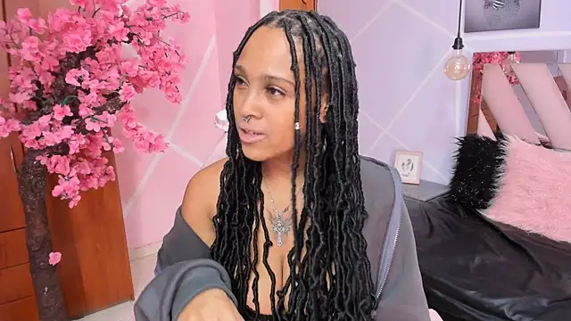 Elith noa online show from 17, 9, 2025