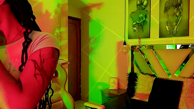 Elith noa online show from 29, 9, 2025