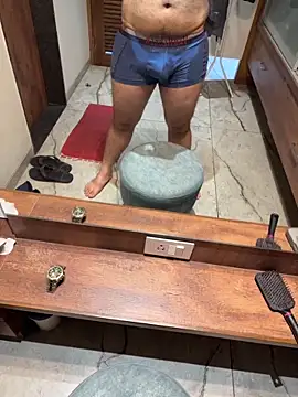 versatile guy01 online show from 14, 11, 2025