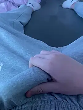 Snapshot of YourDaddy18769 chatting on 7, 1, 2025 YourDaddy18769 online show from 7, 1, 2025