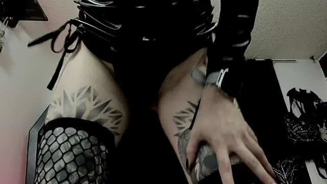 Snapshot of DimmuandDarkness chatting on 22, 3, 2026 DimmuandDarkness online show from 22, 3, 2026