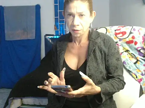 Antonella borja online show from 10, 11, 2025