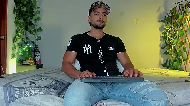 Jaxxon  online show from 25, 2, 2025