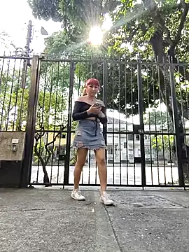 florecita9 online show from 13, 12, 2025