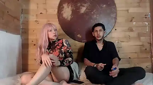 Snapshot of Sebas_And_Mila chatting on 22, 2, 2025 Sebas And Mila online show from 22, 2, 2025